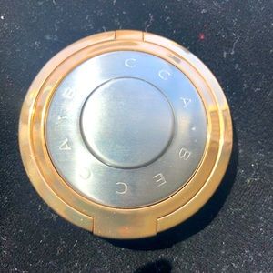 Set of 2 BNWOB Becca Light chaser Highlighters